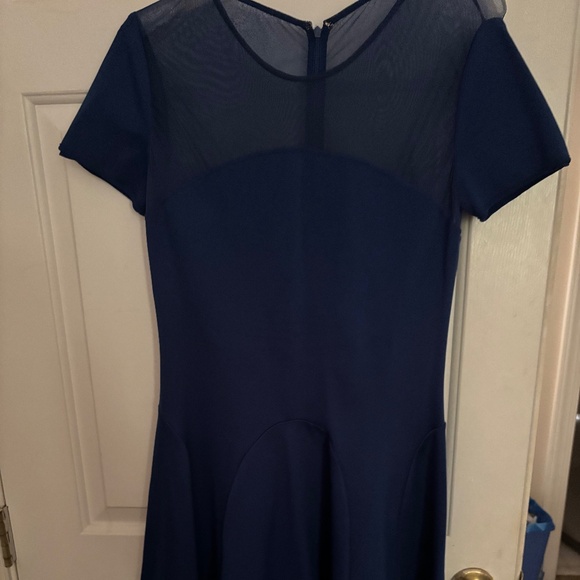 Beautiful Blue S/S Halston Heritage Flared Dress w/Sheer Neck Size 4 - Picture 1 of 6